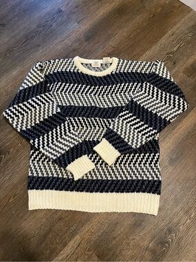 Vintage Umberto Raffini Navy and Cream Zigzag Crewneck Sweater